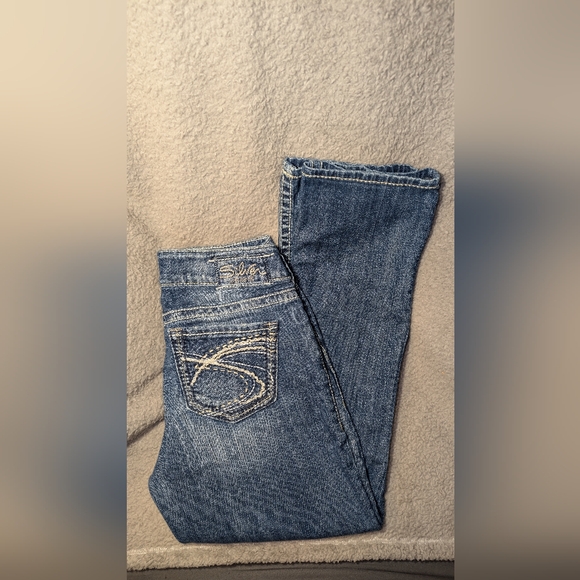 🩵Silver Jeans🩵 Y2K Suki Mid Rise Capri/Crop Women's Size 29 - Picture 9 of 12